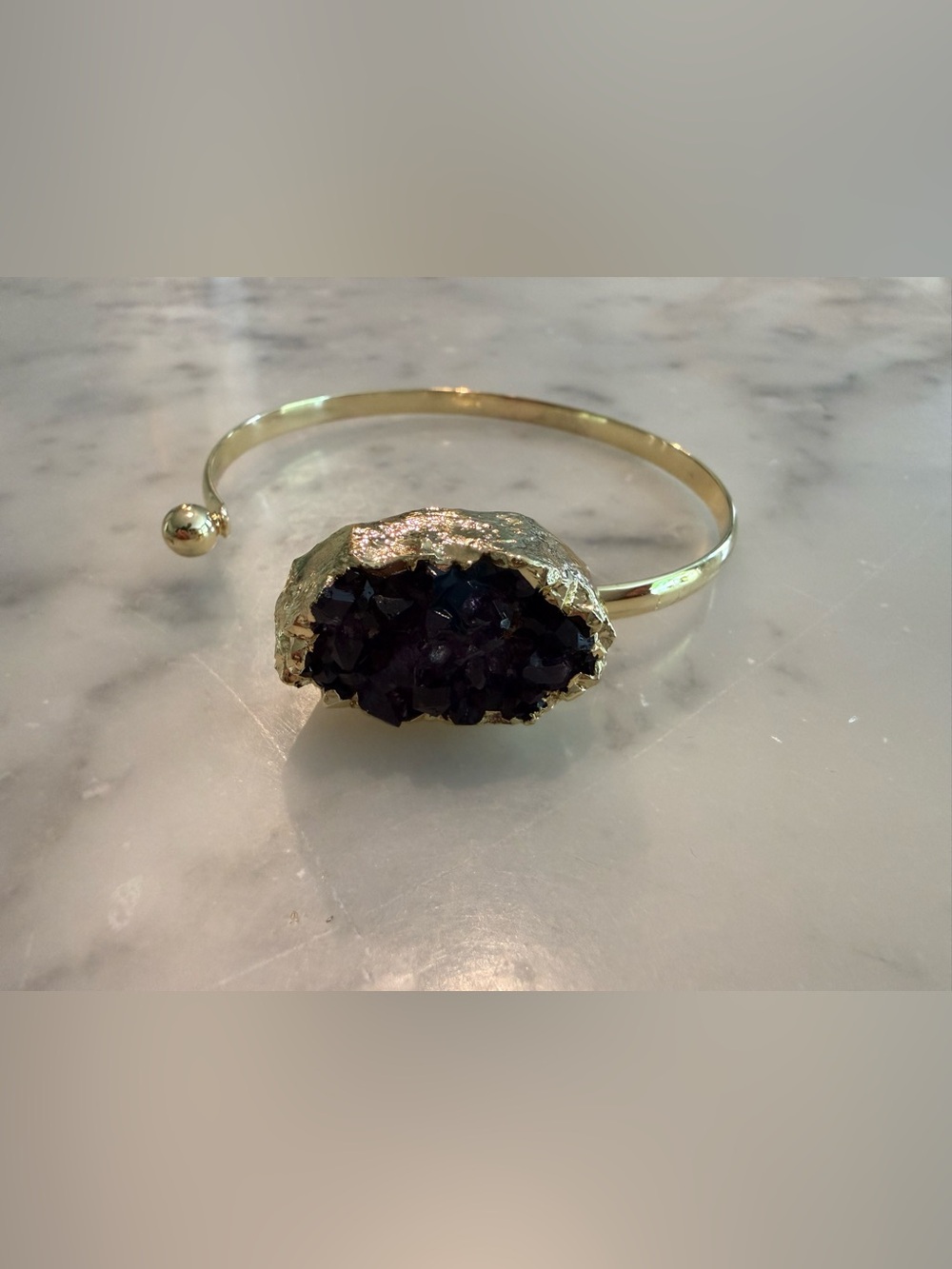 Gold Cuff Bracelet with Amethyst Cluster Stone